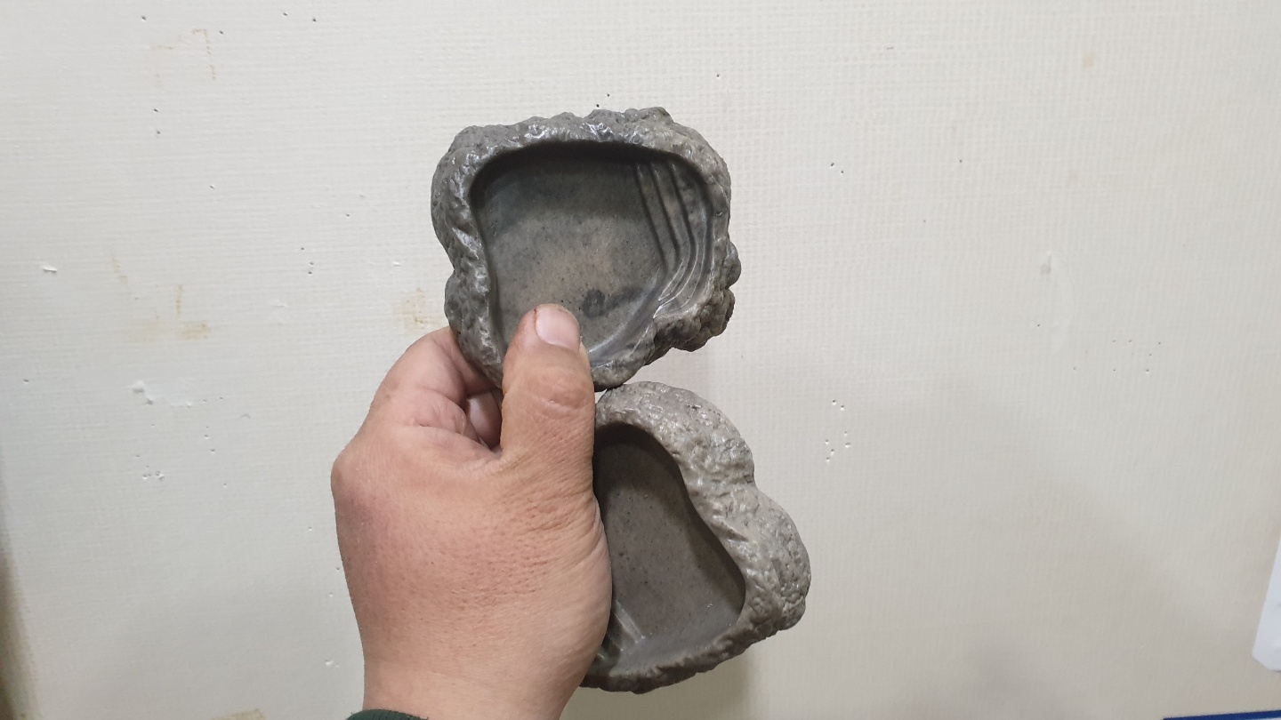 JIF 岩型ウォーターディッシュ ワイドステップタイプ（中小） detail 1