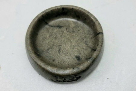 JIF ラウンド型 給餌皿（大） detail 1