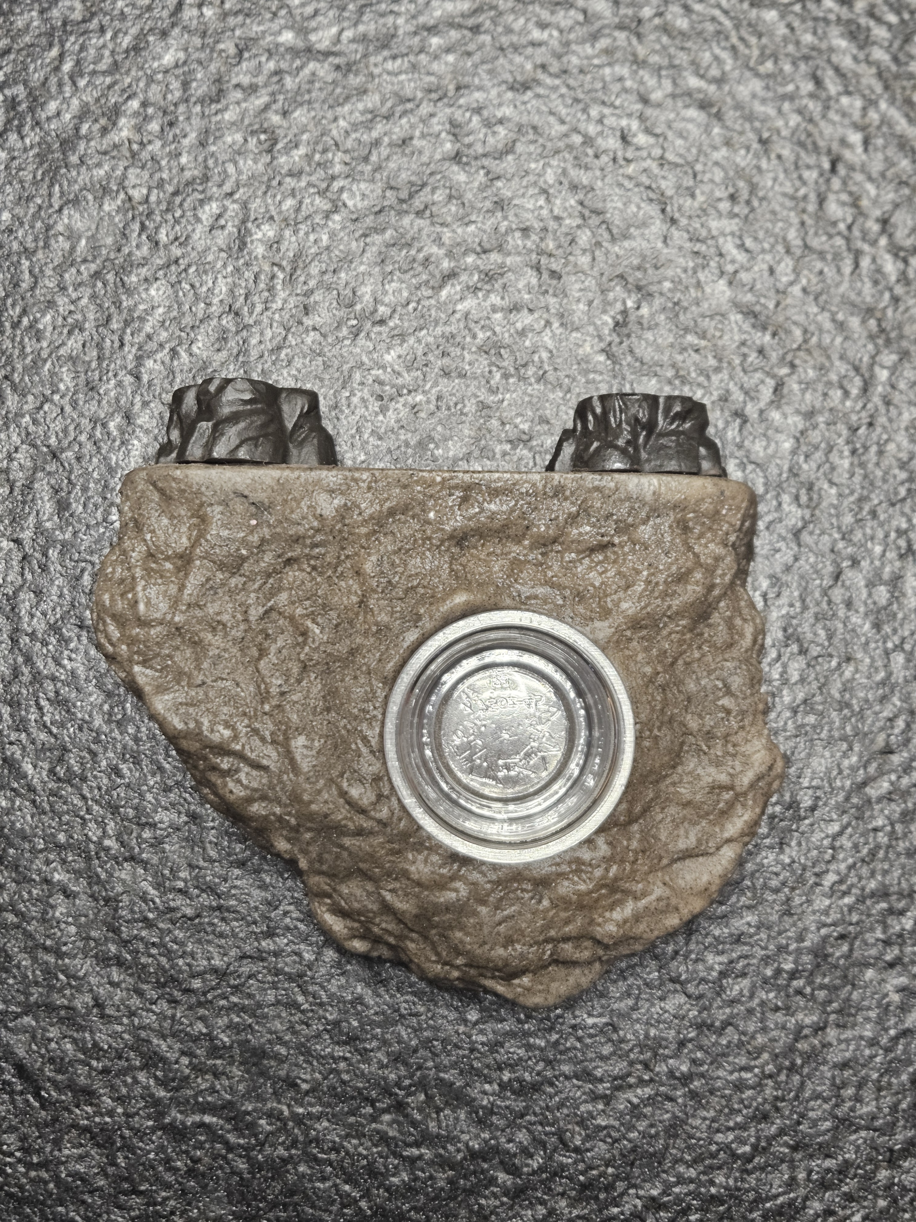 JIF マグネット式 1口エサ皿（中） detail 1