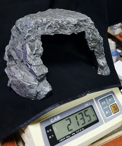 JIF Rock Hideout (Jumbo Size) detail 2