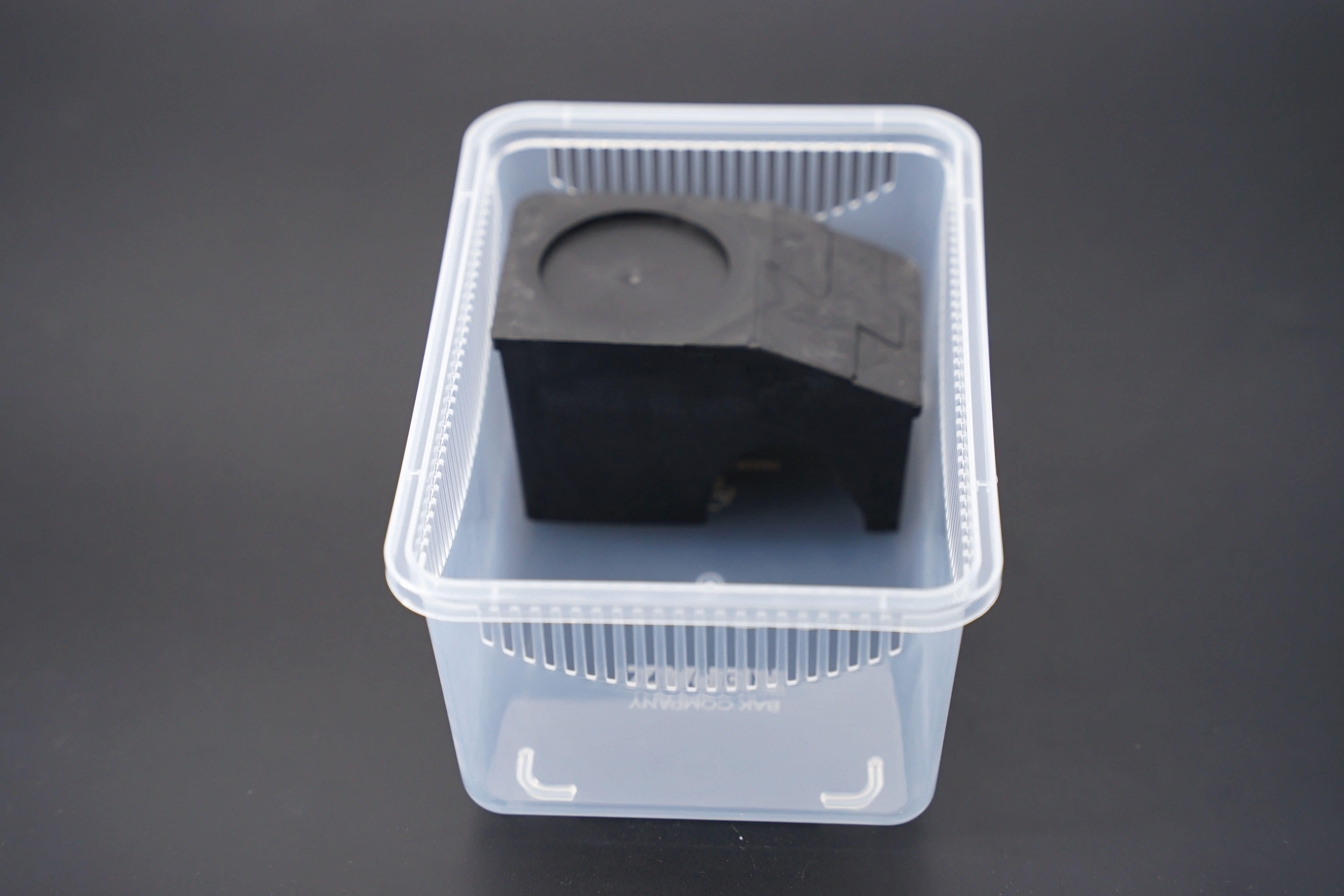 JIF 積み重ね式ケージ（小ロング）専用 固定式プラストンシェルター detail 3