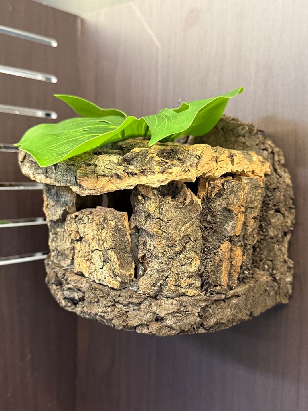 Terrablock Log Cabin Studio Hide detail 2