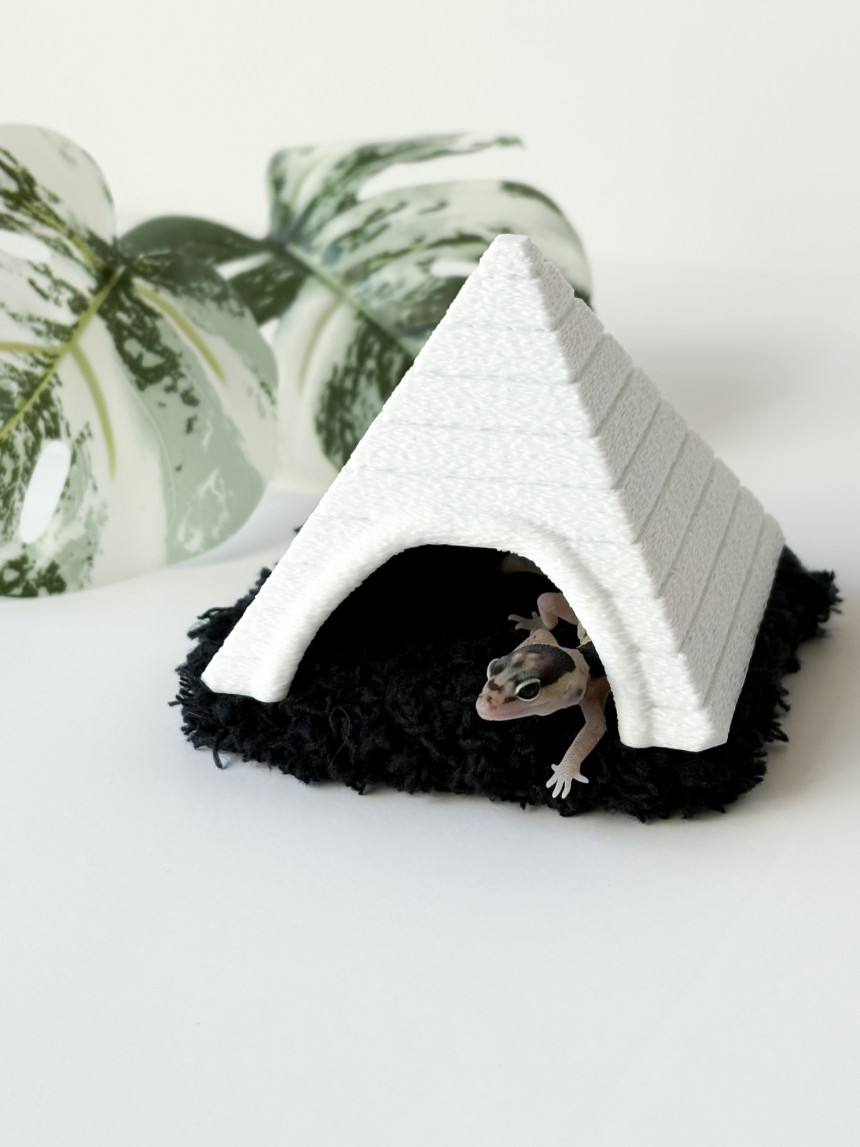 Hamdal Pyramid Hide detail 2