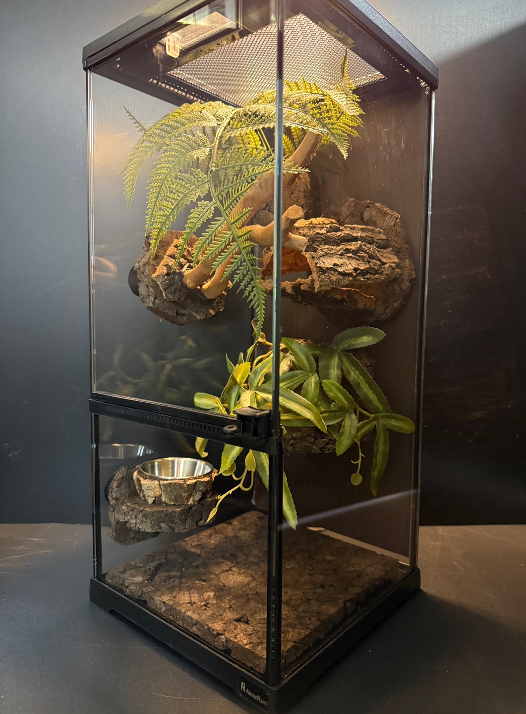 Terrablock x Neuron Terrarium Collaboration Enclosure Set detail 1